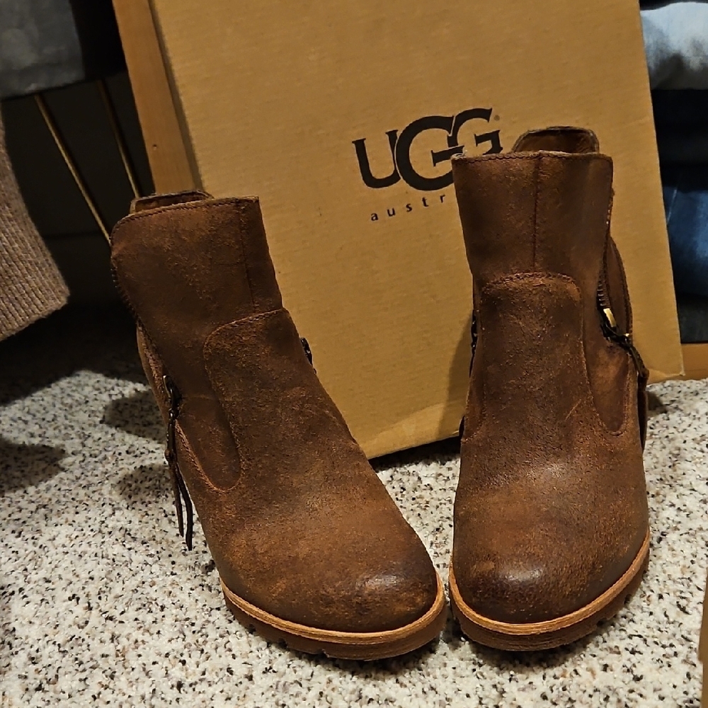 UGG Chocolate Brown Wedge Ankle Boots - Picture 3 of 4